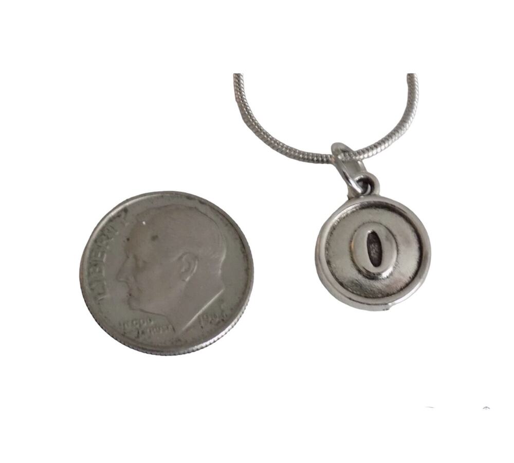 Initial O pendant on 18" Silver Plated Snake Chain Necklace NWOT